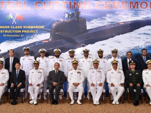 Il Pakistan inizia la costruzione del suo primo sottomarino