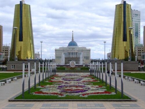Dopo il Kazakistan, l’era della rivoluzione colorata è finita